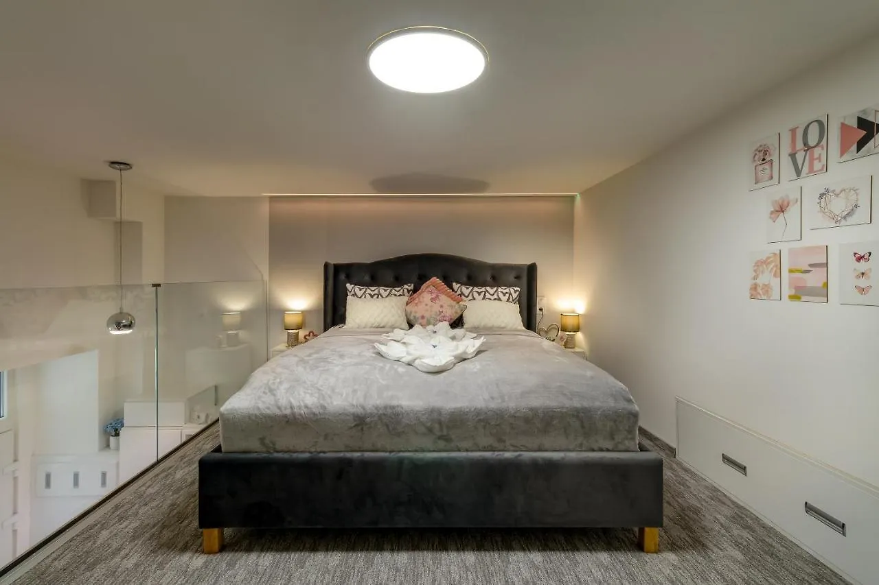 Apartment B2 City Center, Dohany Street Budapest